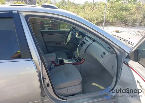 2006 Hyundai Azera Limited/Se z USA, uszkodzony, nr VIN KMHFC46FX6A105485